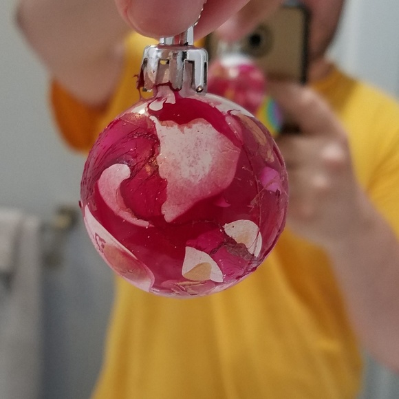 Swirled Nail Polish Art Ornament - Picture 2 of 2